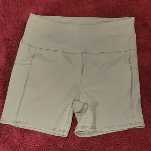 RBX Women's High-Waist Bike Shorts in Light Beige